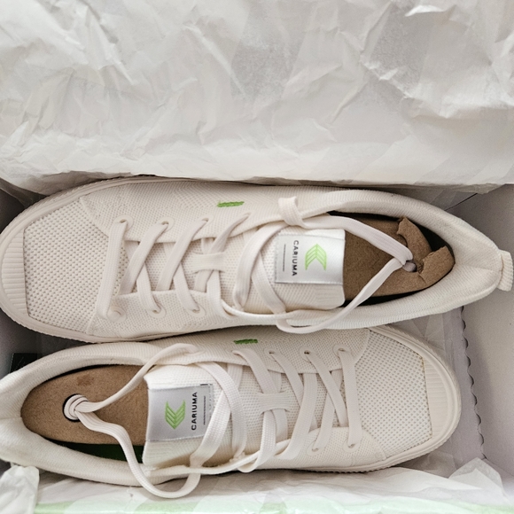 Cariuma IBI low off white knit sneaker Wms sz 9.5 Men's size 8 NIB New - Picture 15 of 16